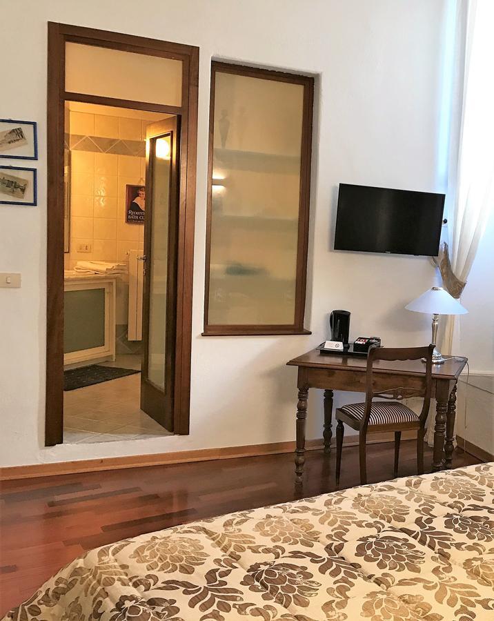 Eleonora Room & Breakfast โอริสตาโน ภายนอก รูปภาพ
